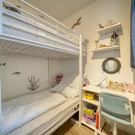 - Haus D, App 0d0902